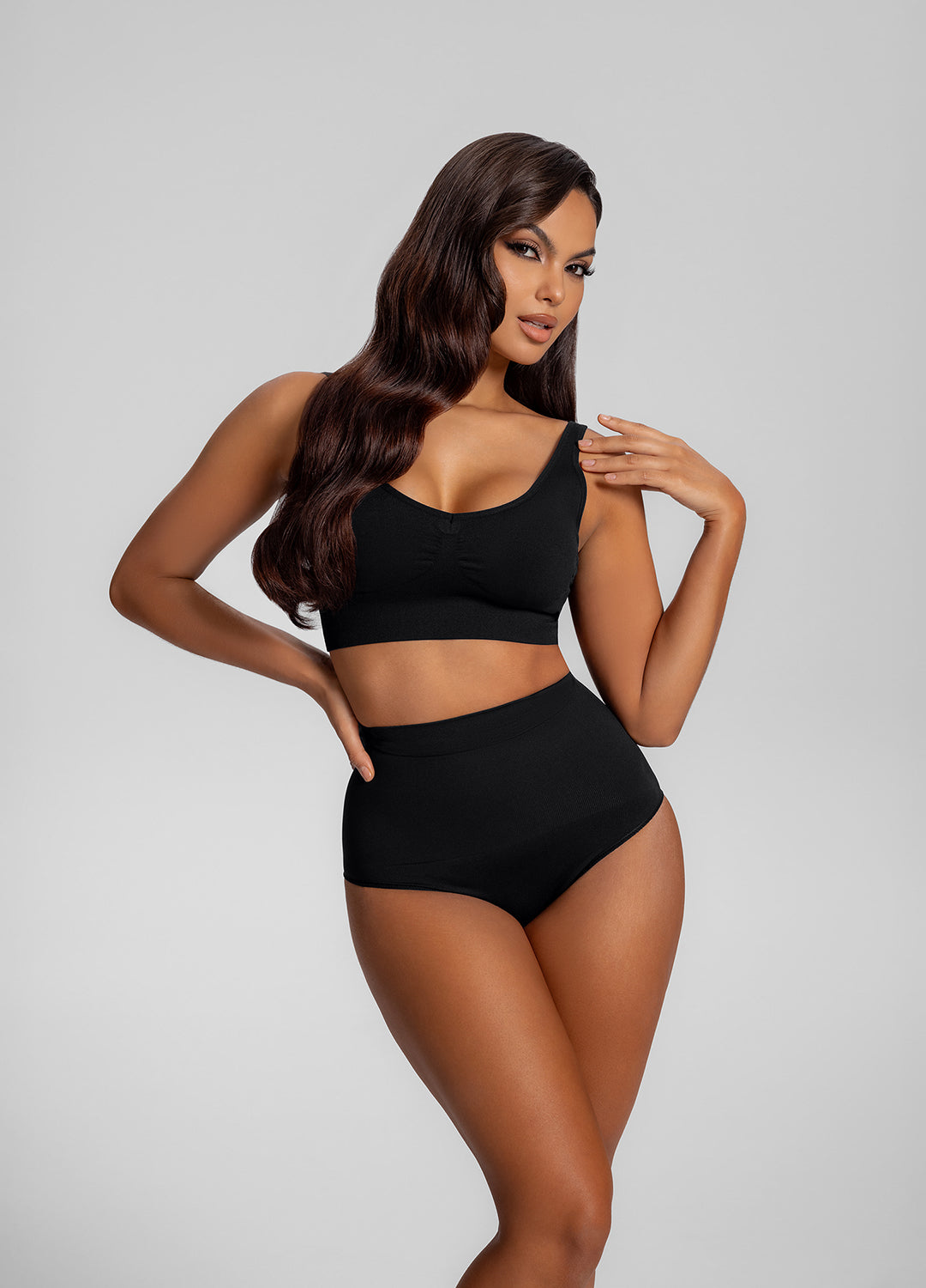 Seamless Smoothing Support Shaping Bra - Image 2